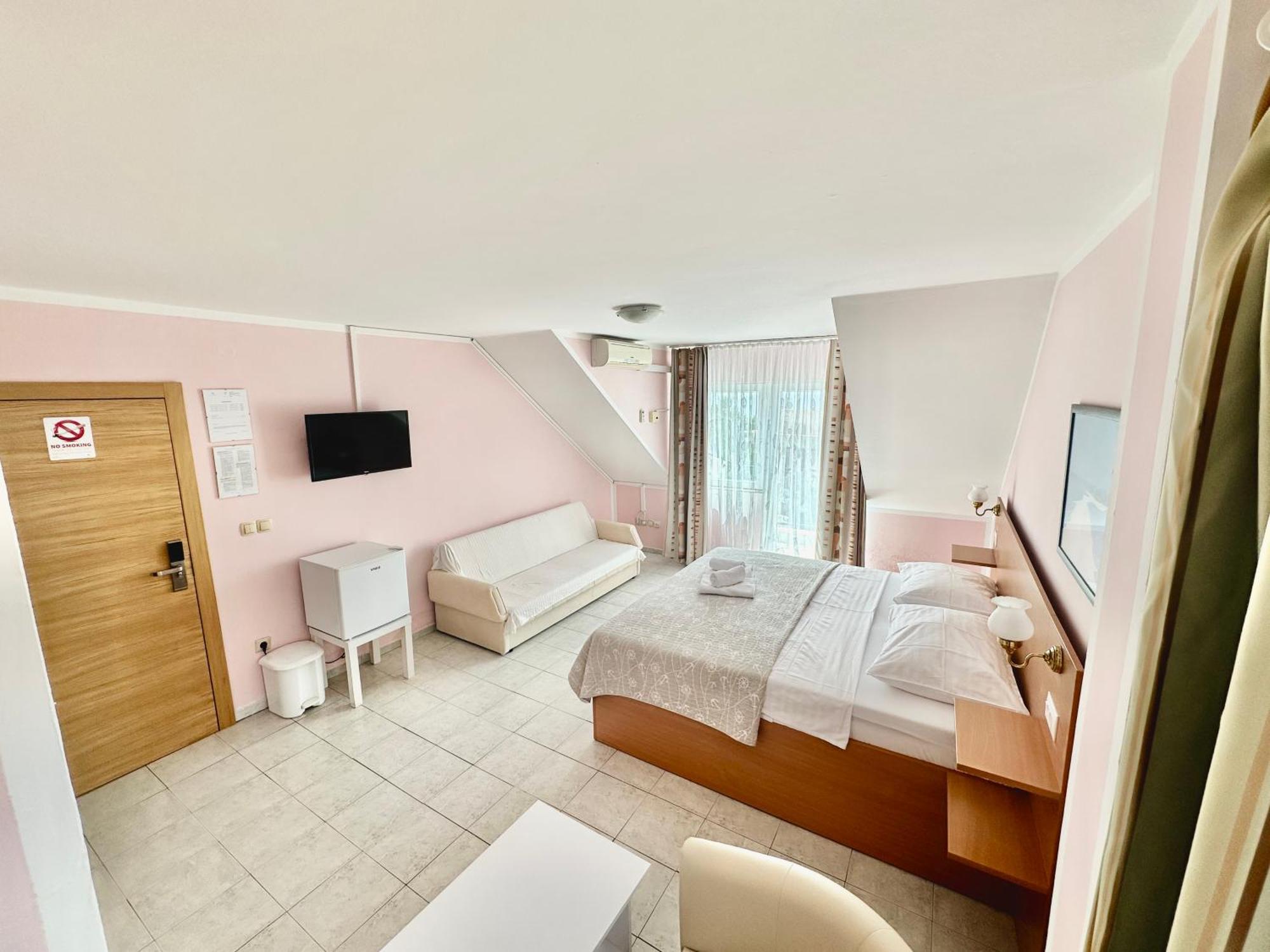 Hotel Pansion Begic Omiš Exterior foto