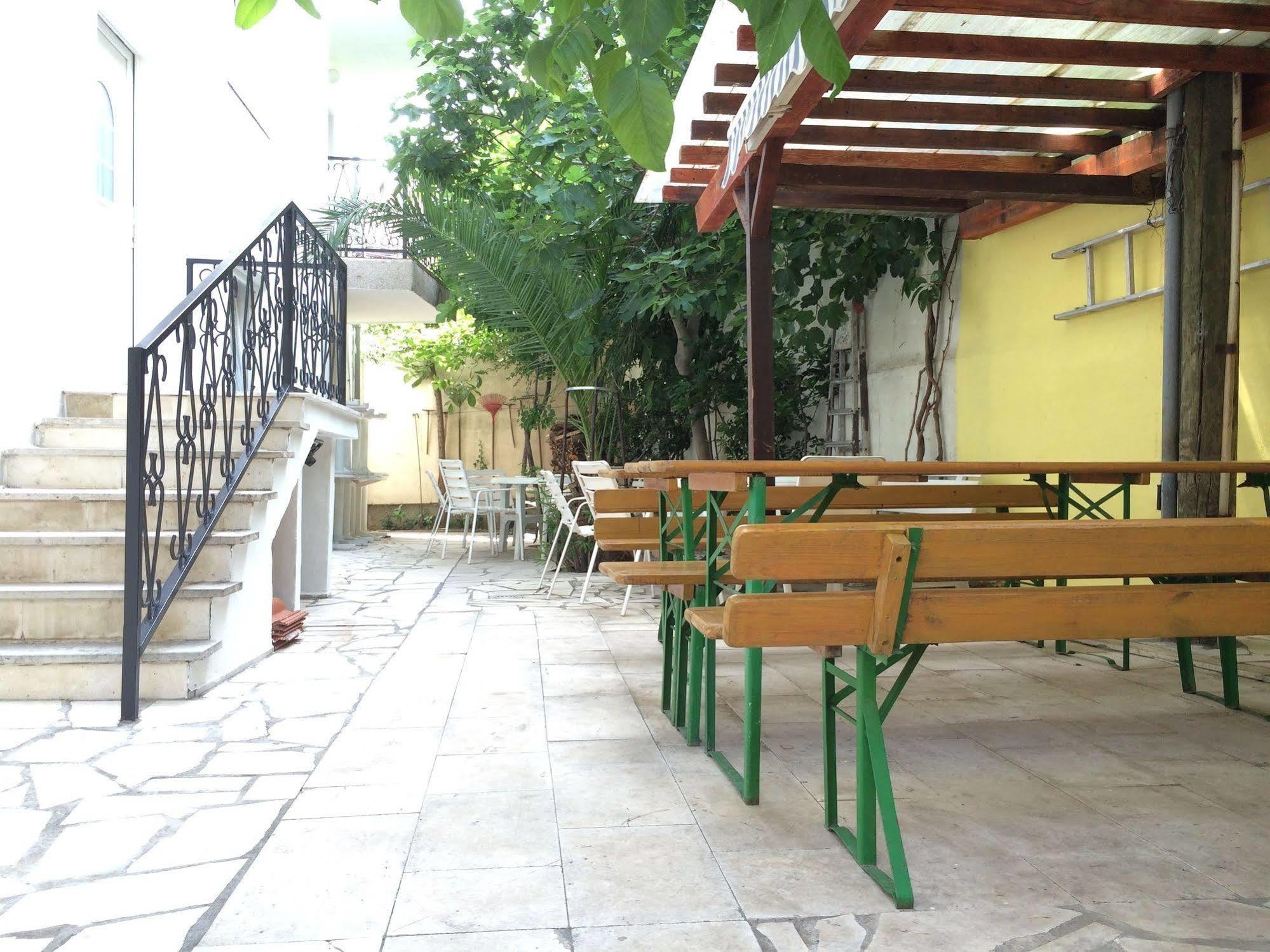 Hotel Pansion Begic Omiš Exterior foto