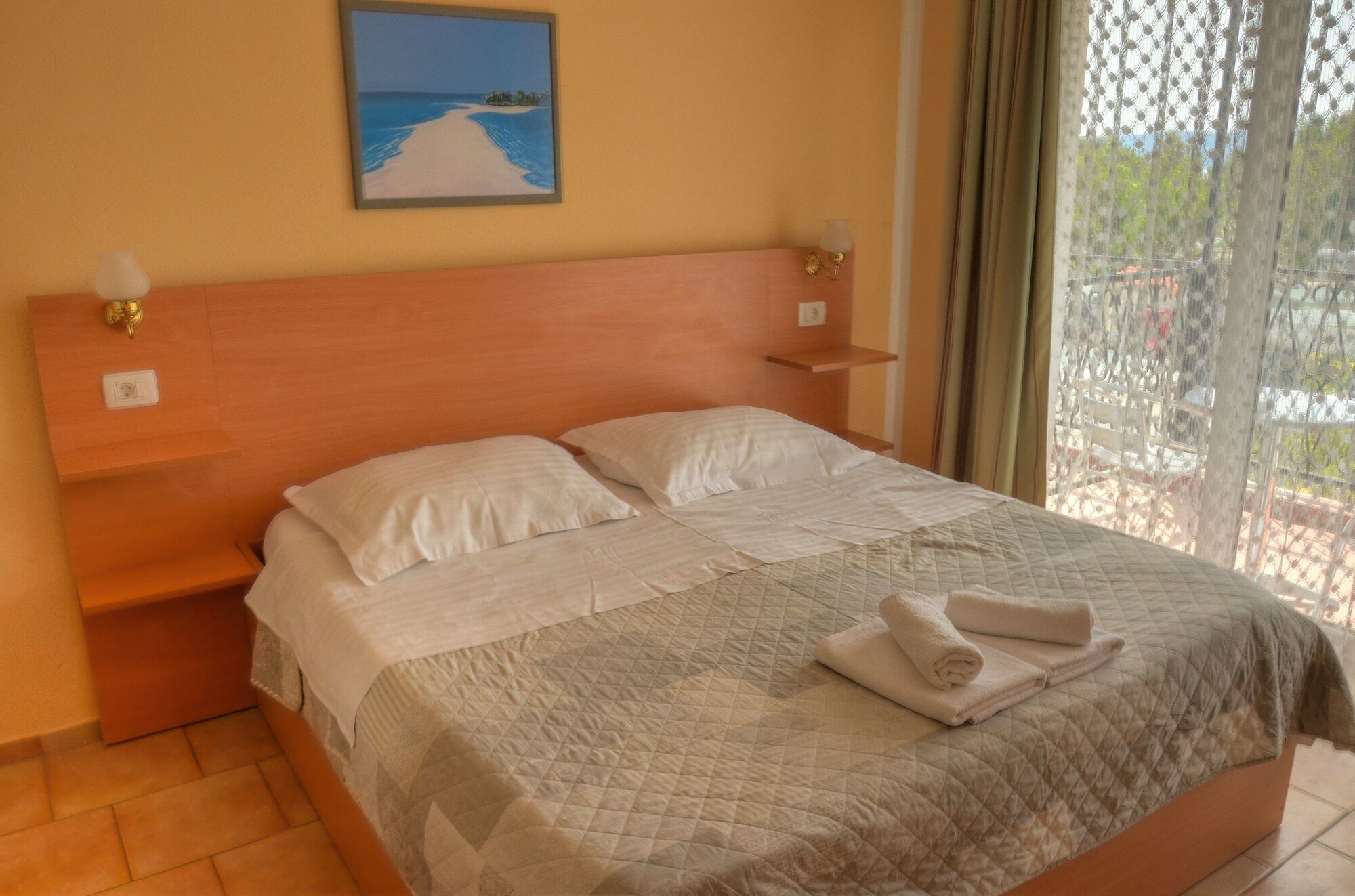 Hotel Pansion Begic Omiš Exterior foto